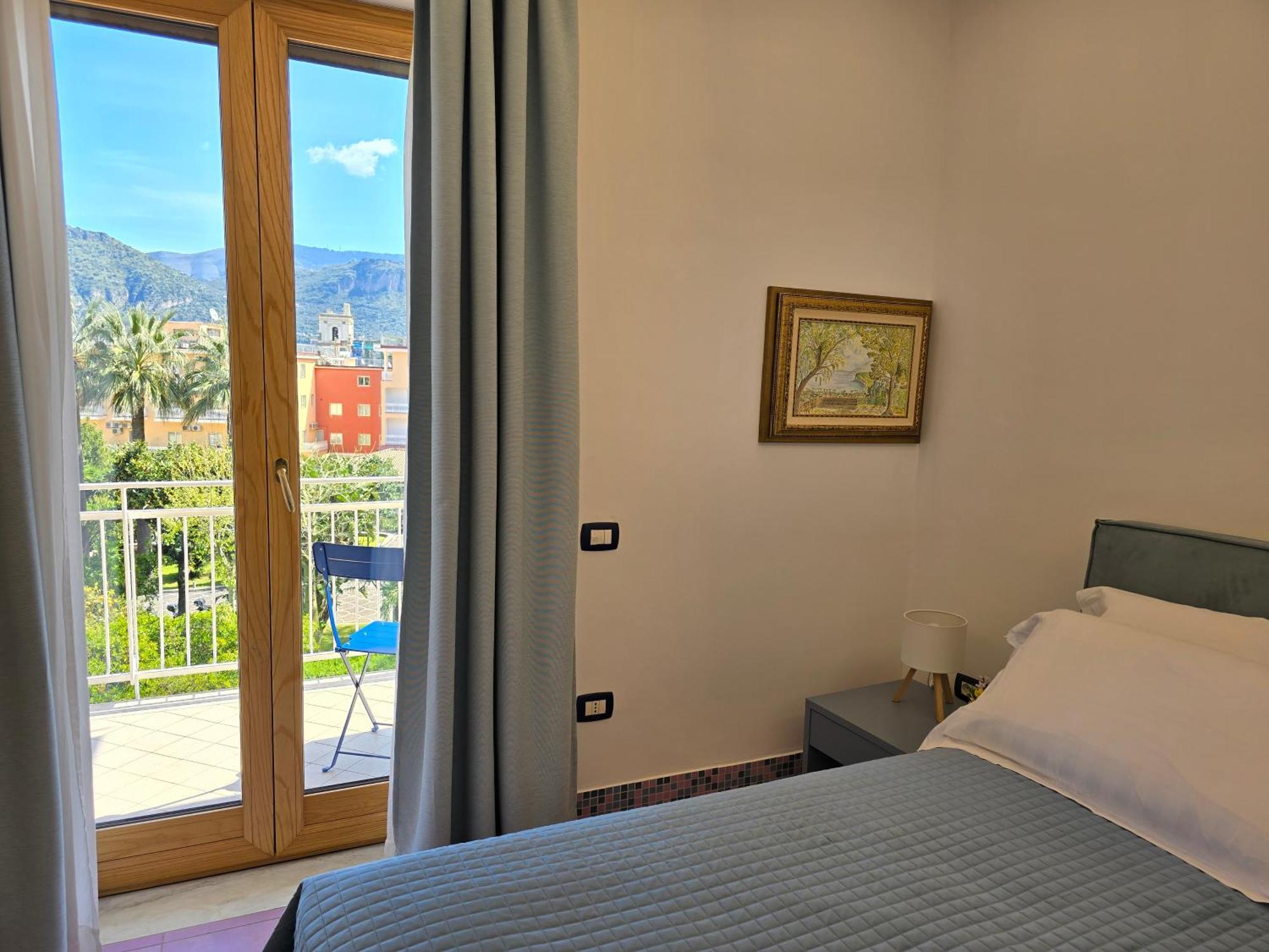 Casa Evelina Hotell Sant'Agnello Eksteriør bilde