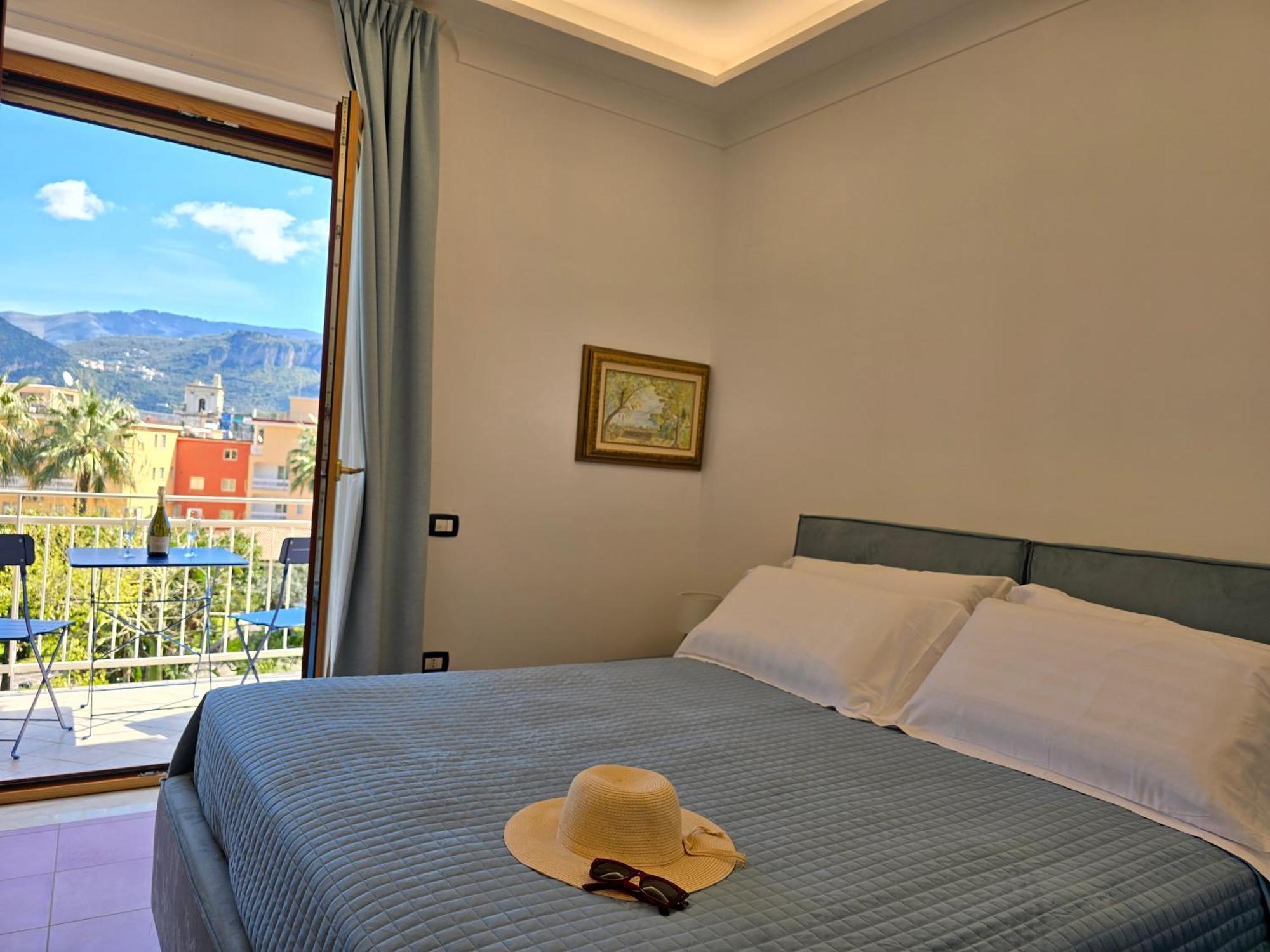 Casa Evelina Hotell Sant'Agnello Eksteriør bilde